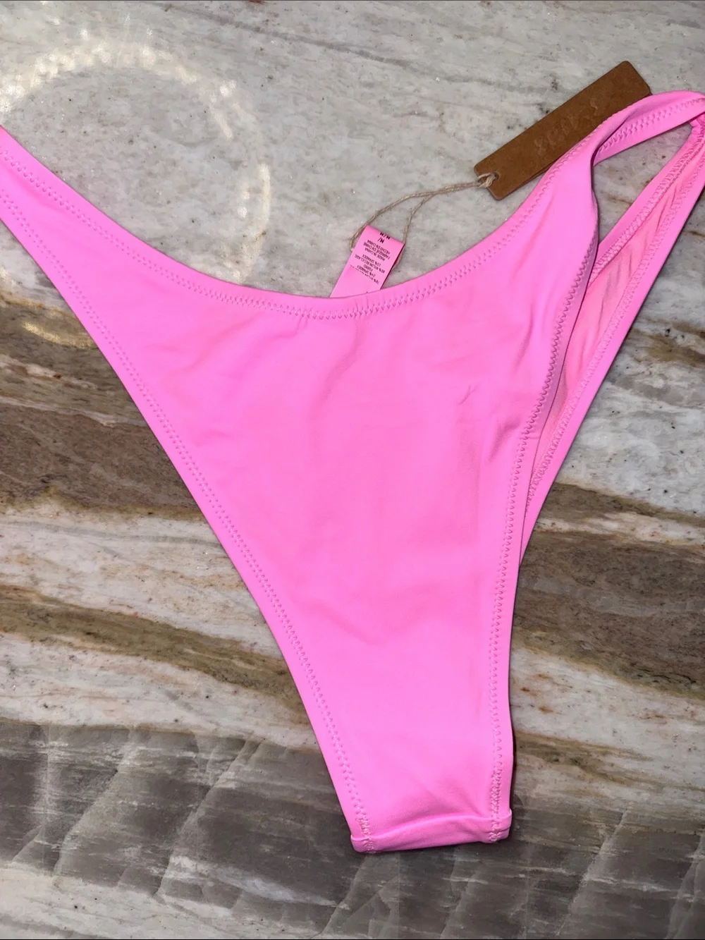 🔥NWT (SET) SKIMS Plunge Bikini Top & Cheeky Tanga (MEDIUM) Light Pink👙